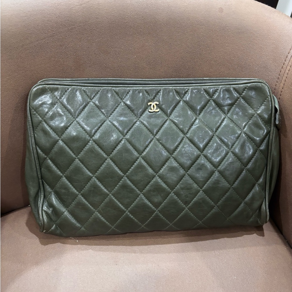 CHANEL Green Quilted Clutch